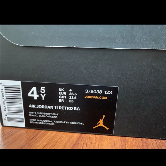 Jordan 11 white/university blue - Picture 2 of 6